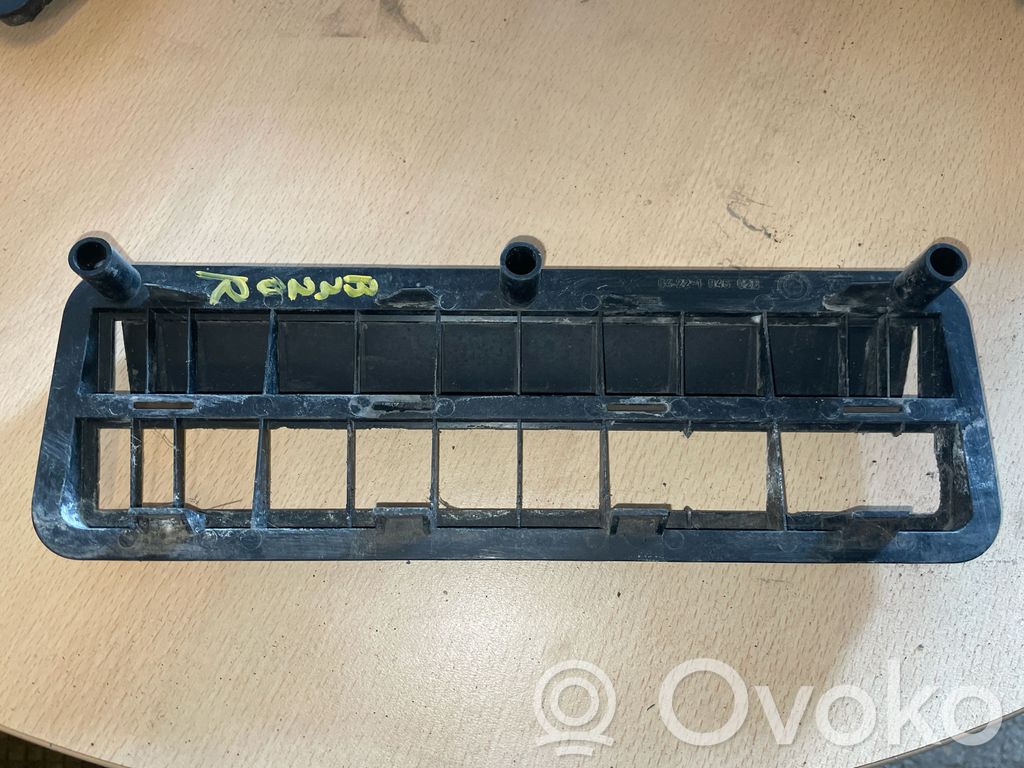 BMW 8 E31 Lüftungsgitter 
