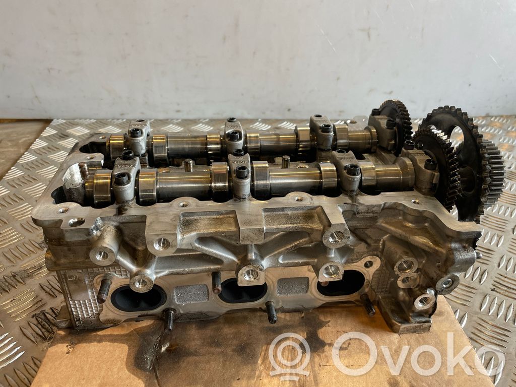Maserati Ghibli Engine head 