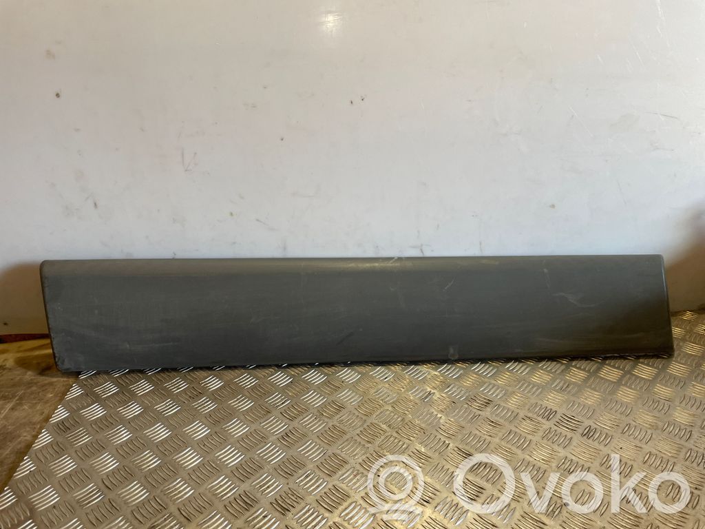 Opel Vivaro Liukuoven lista (muoto) 