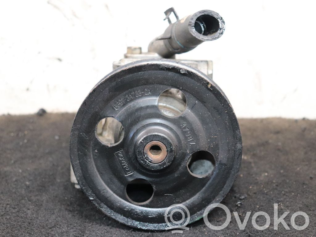 Ford Mondeo MK IV Ohjaustehostimen pumppu 