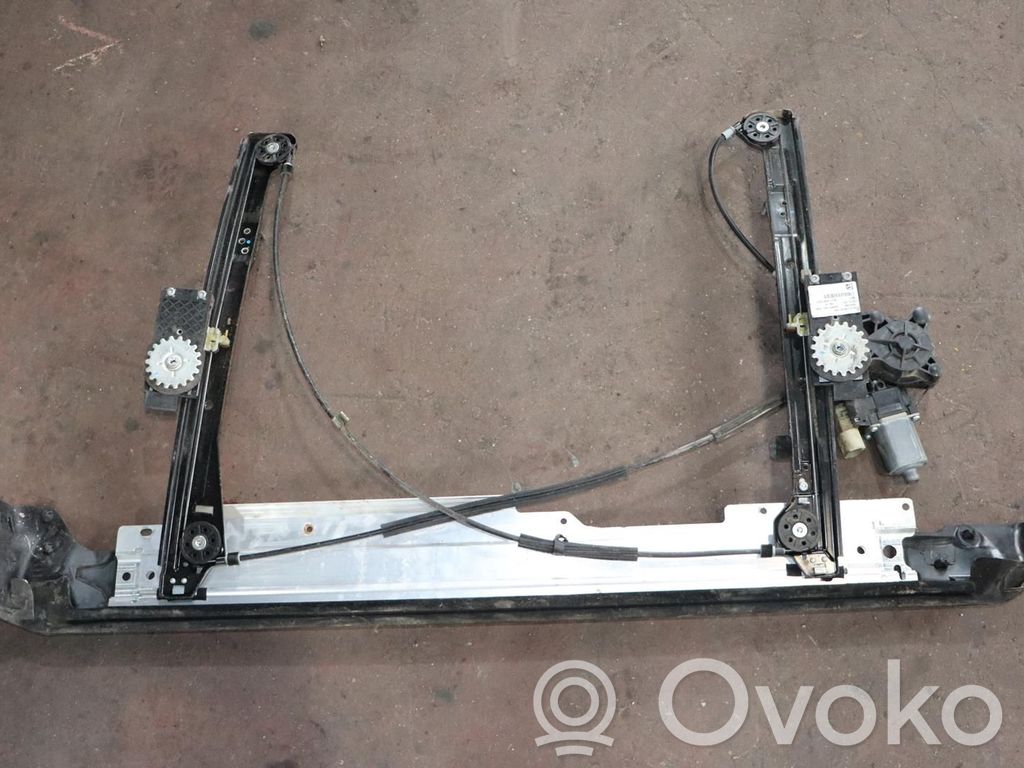 Mini One - Cooper R56 Elektryczny podnośnik szyby drzwi przednich 
