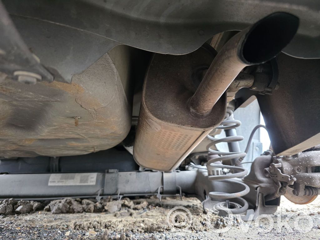 Peugeot 2008 II Äänenvaimennin 