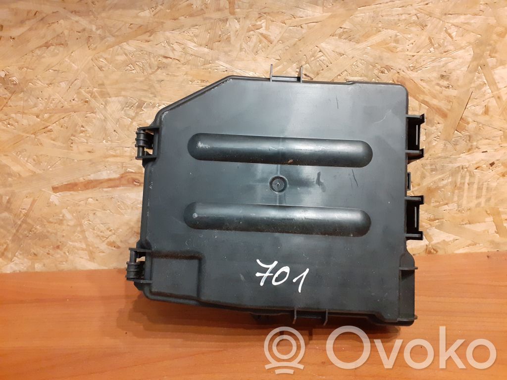 Audi A8 S8 D3 4E Kita salono detalė 
