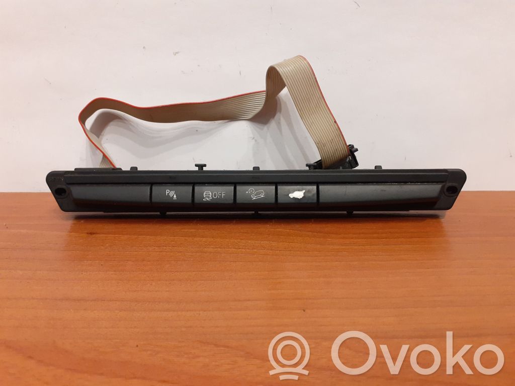 Un conjunto de interruptores   9208218,4948,6131920821803