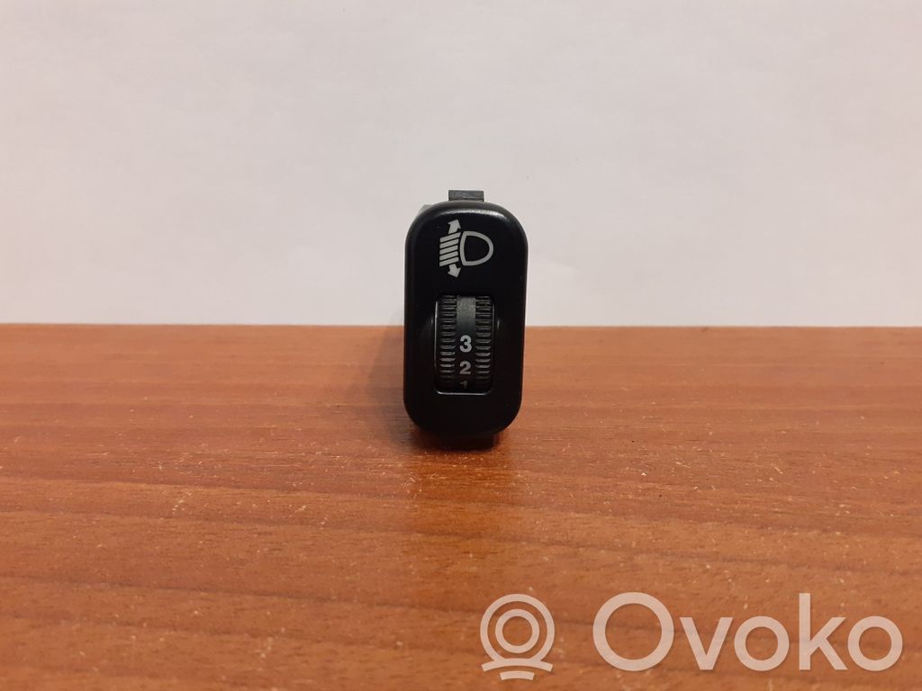 Mercedes-Benz Sprinter W906 Headlight level height control switch 