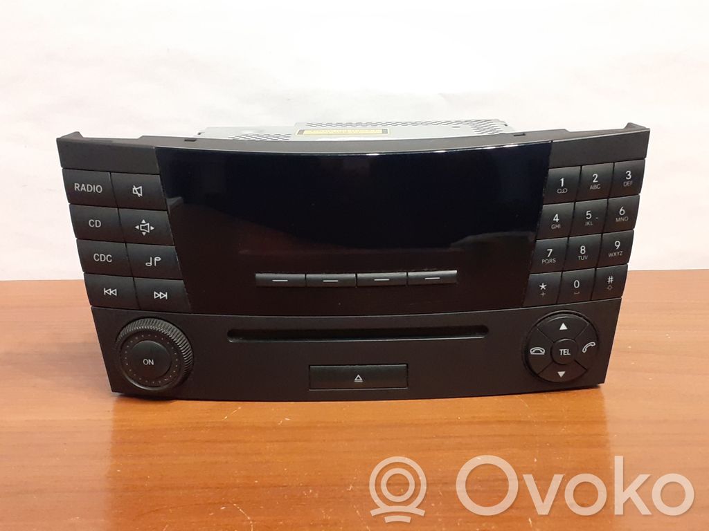 Mercedes-Benz E W211 Zmieniarka płyt CD/DVD 
