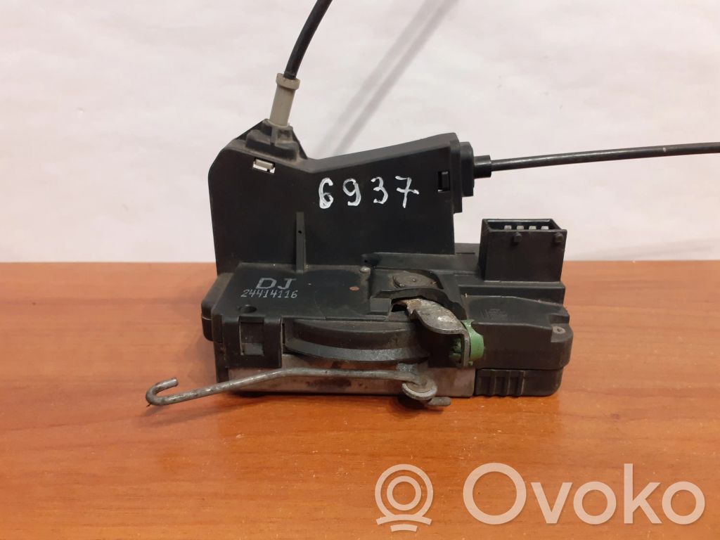 Opel Astra H Priekinė užrakinimo spynelė (prie rankenos) 