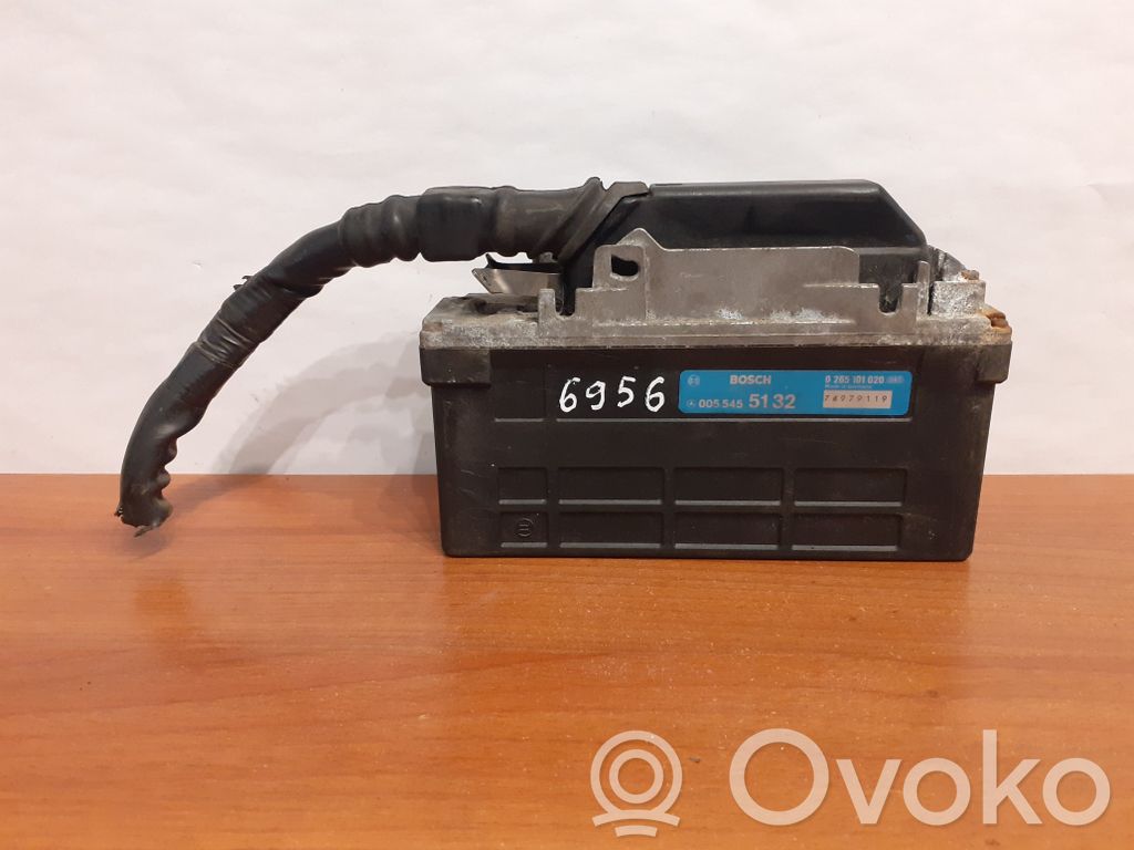 Mercedes-Benz E W124 ABS control unit/module 