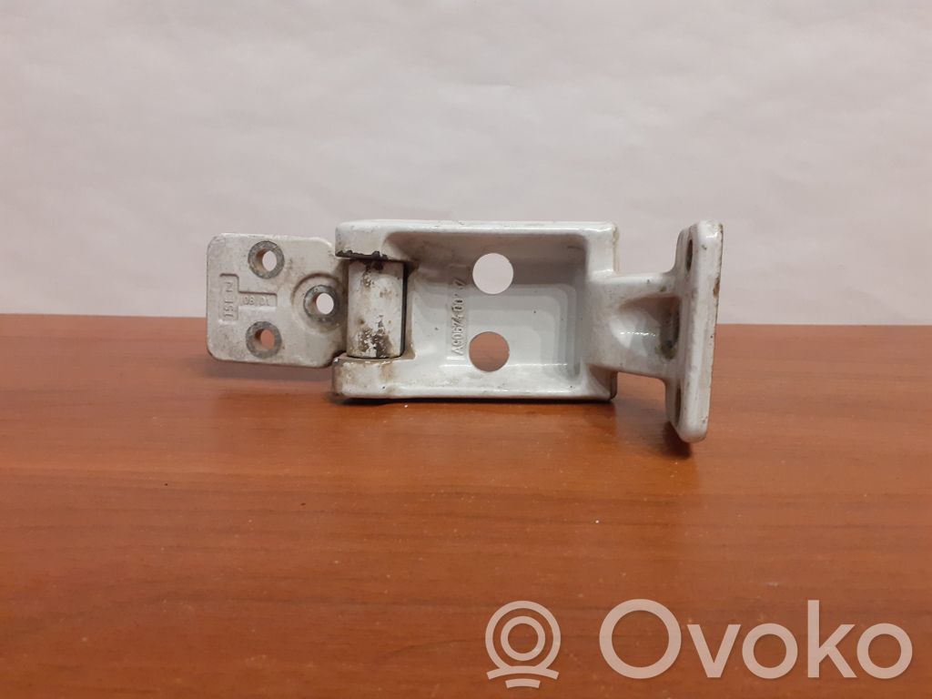 Mercedes-Benz Sprinter W906 Rear door upper hinge 