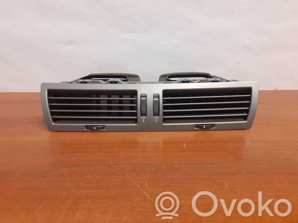 BMW 7 E65 E66 Ramă grilă ventilație bord 