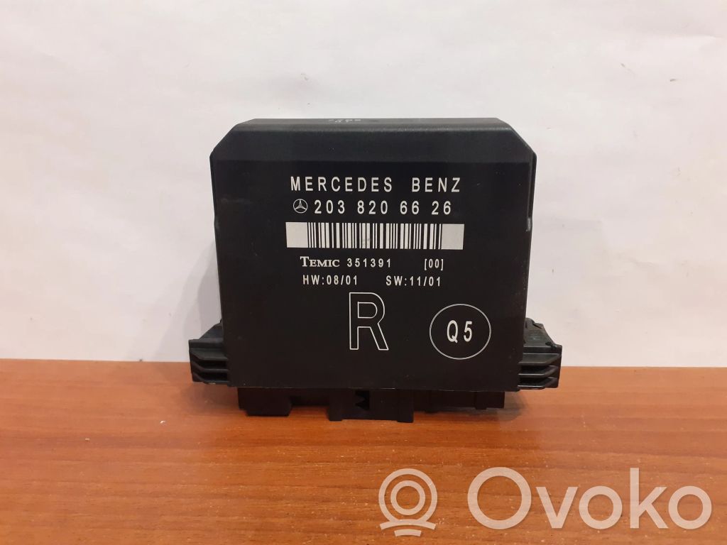 Mercedes-Benz C W203 Durų elektronikos valdymo blokas 