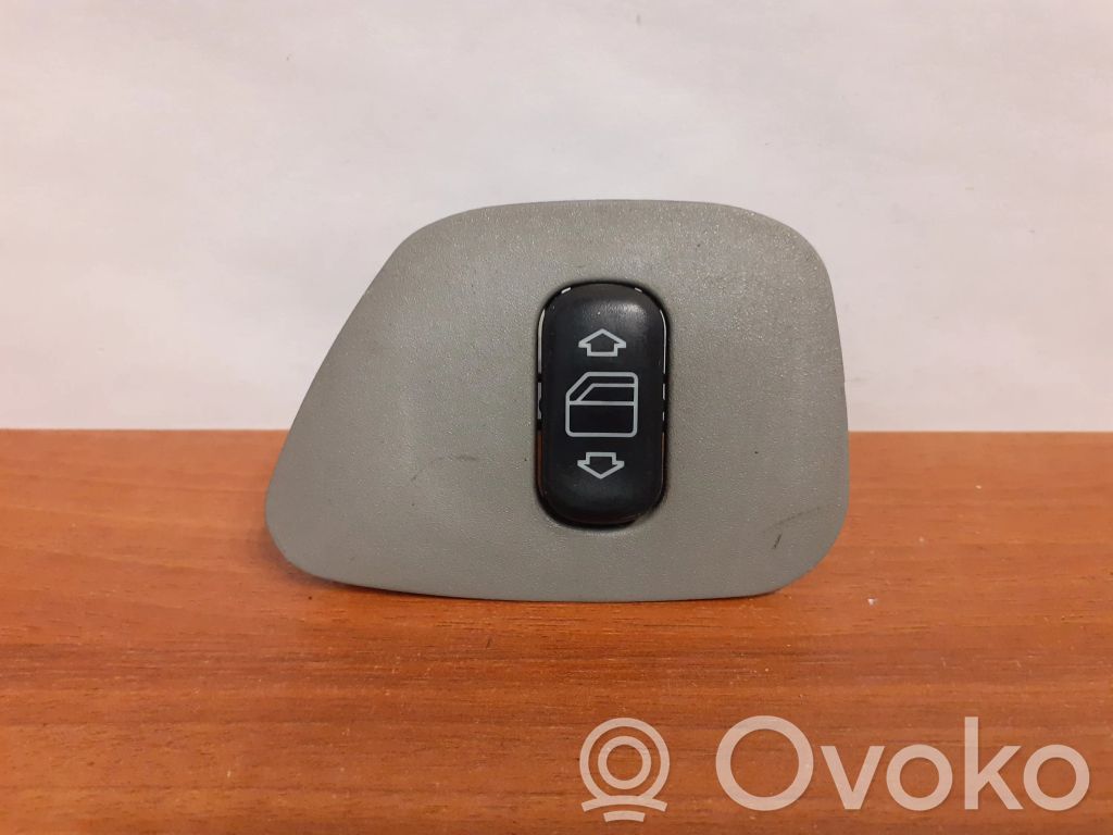 Mercedes-Benz E W210 Electric window control switch 
