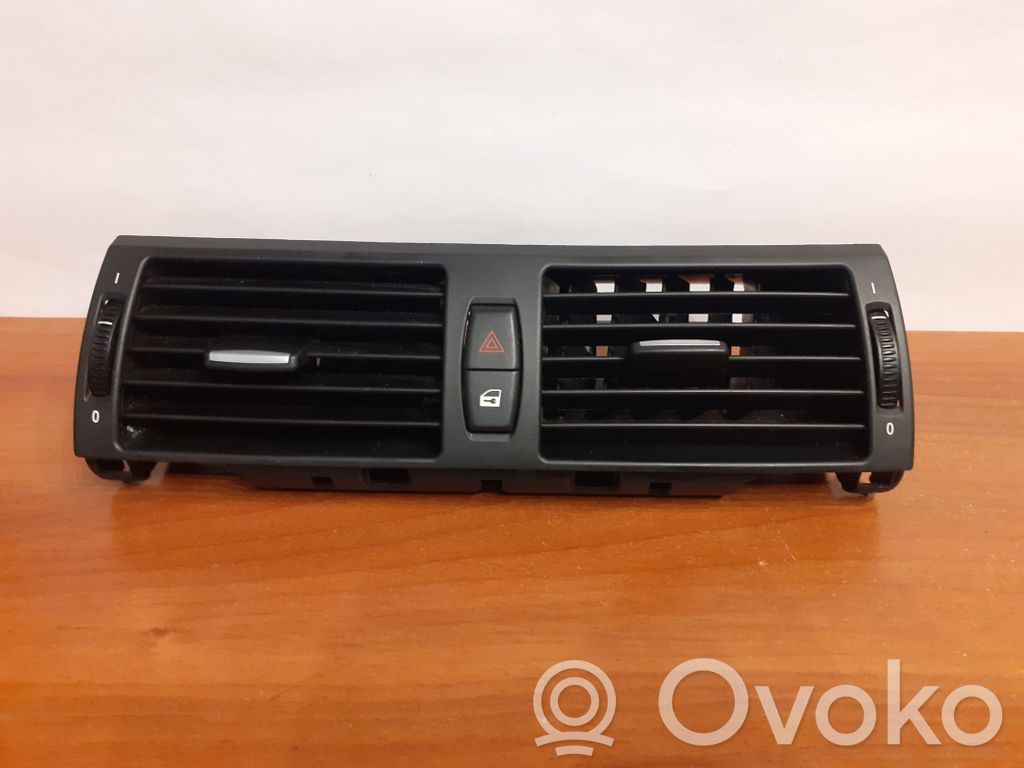 BMW X5 E70 Dashboard air vent grill cover trim 
