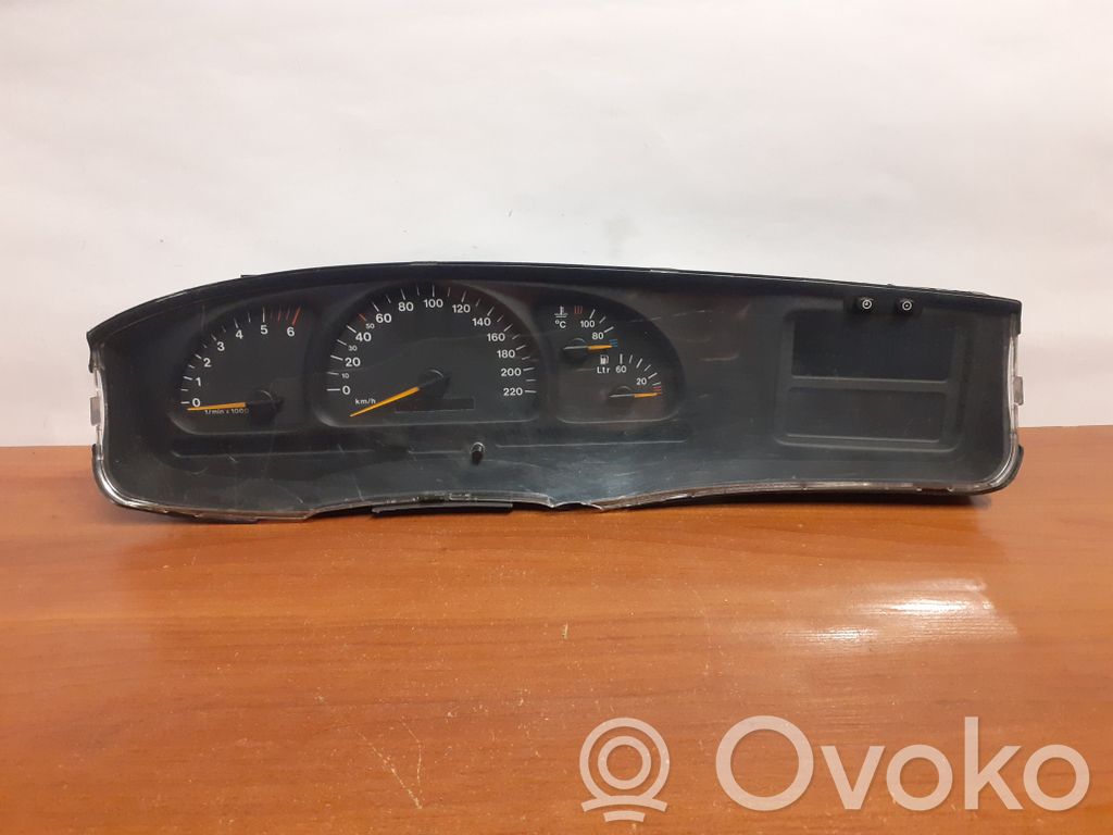 Opel Vectra B Licznik / Prędkościomierz 