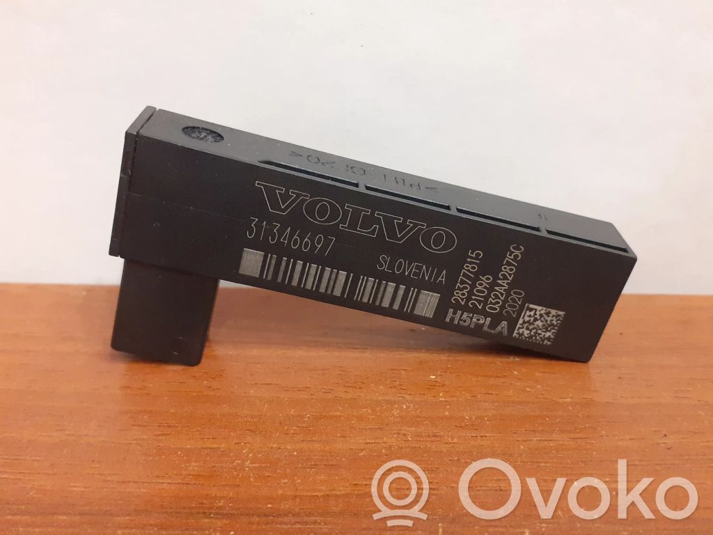 Volvo XC40 Antena systemu bezkluczykowego 
