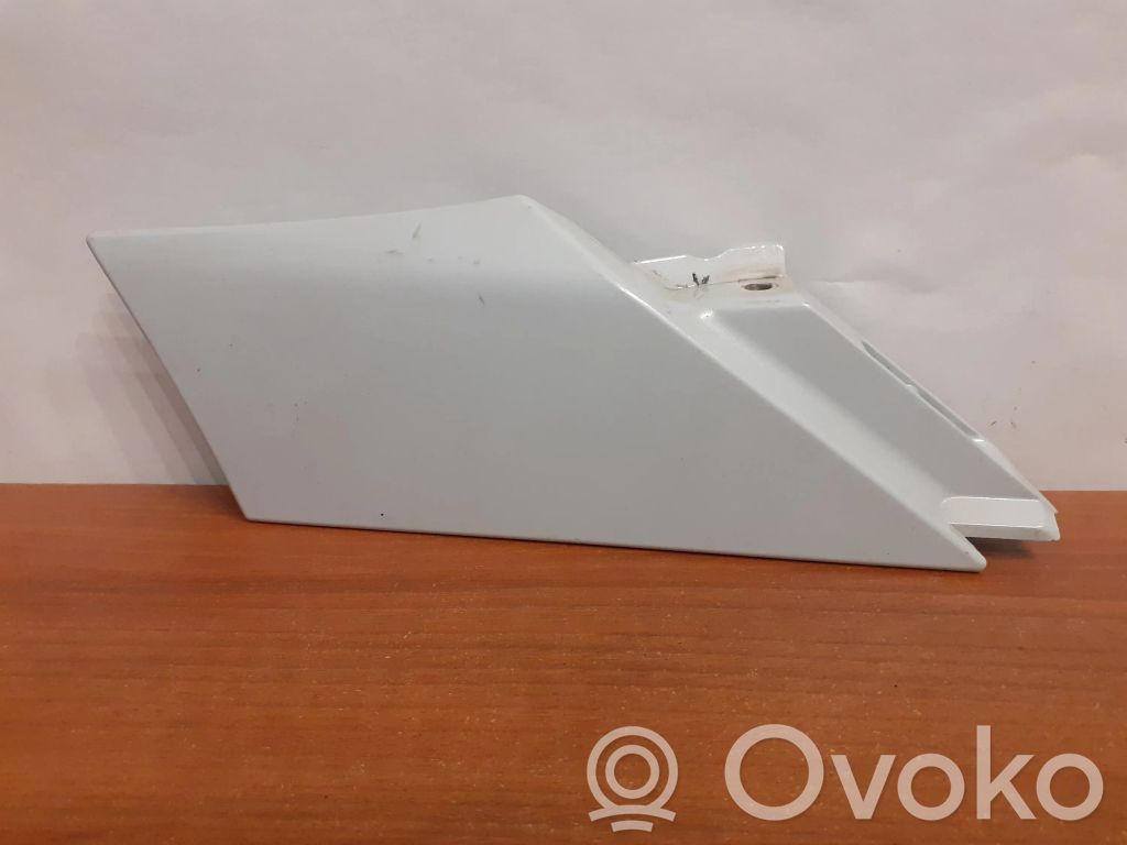 Land Rover Discovery Sport Spārna dekoratīvā apdare (moldings) 