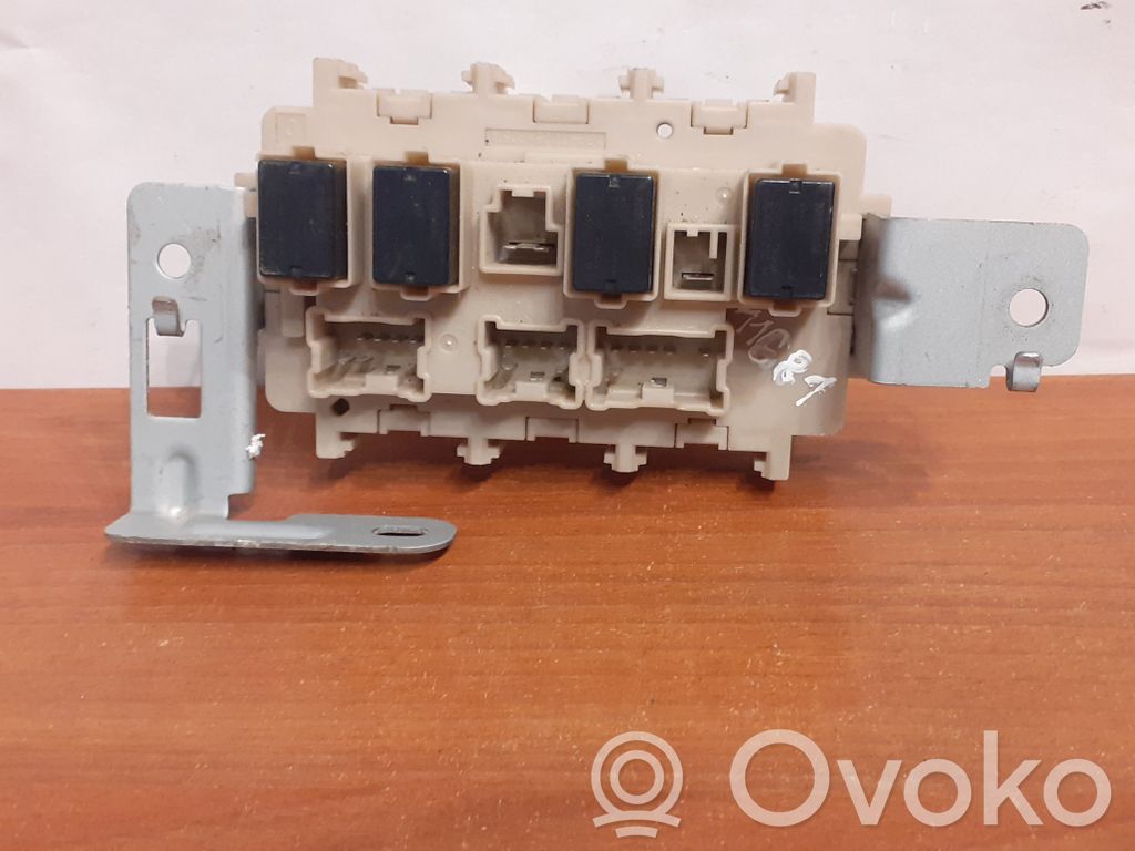 Nissan Qashqai Juego de caja de fusibles 