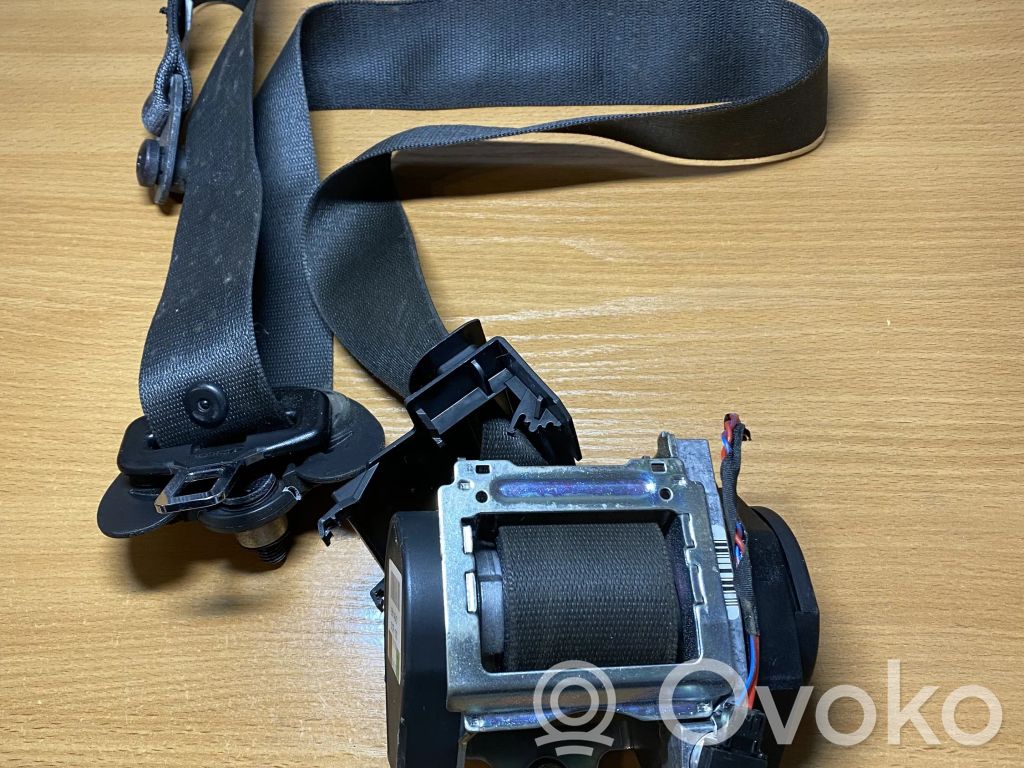 BMW 7 E65 E66 Front seatbelt 