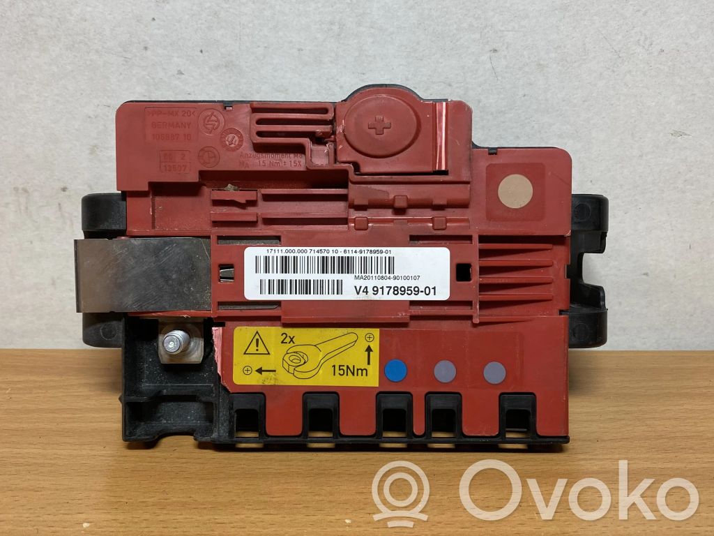 Fuse box set   C422,917895901