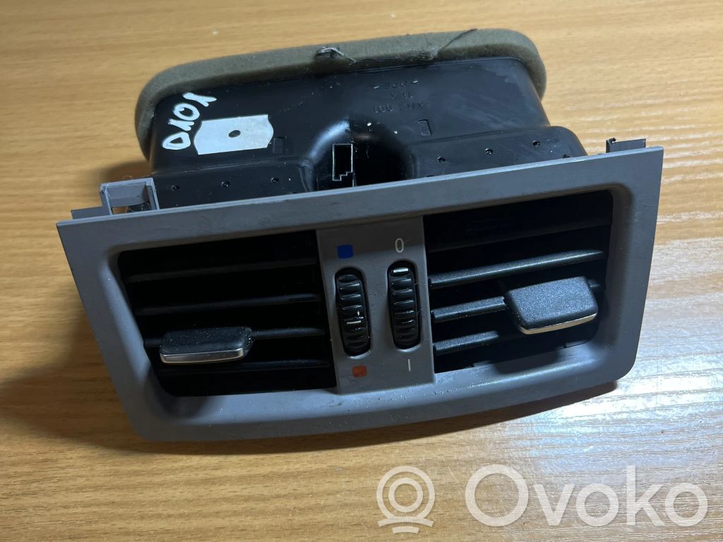 BMW 3 E90 E91 Rear air vent grill 