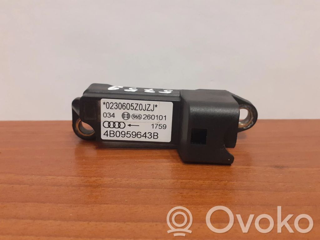 Audi A6 S6 C5 4B Airbag deployment crash/impact sensor 