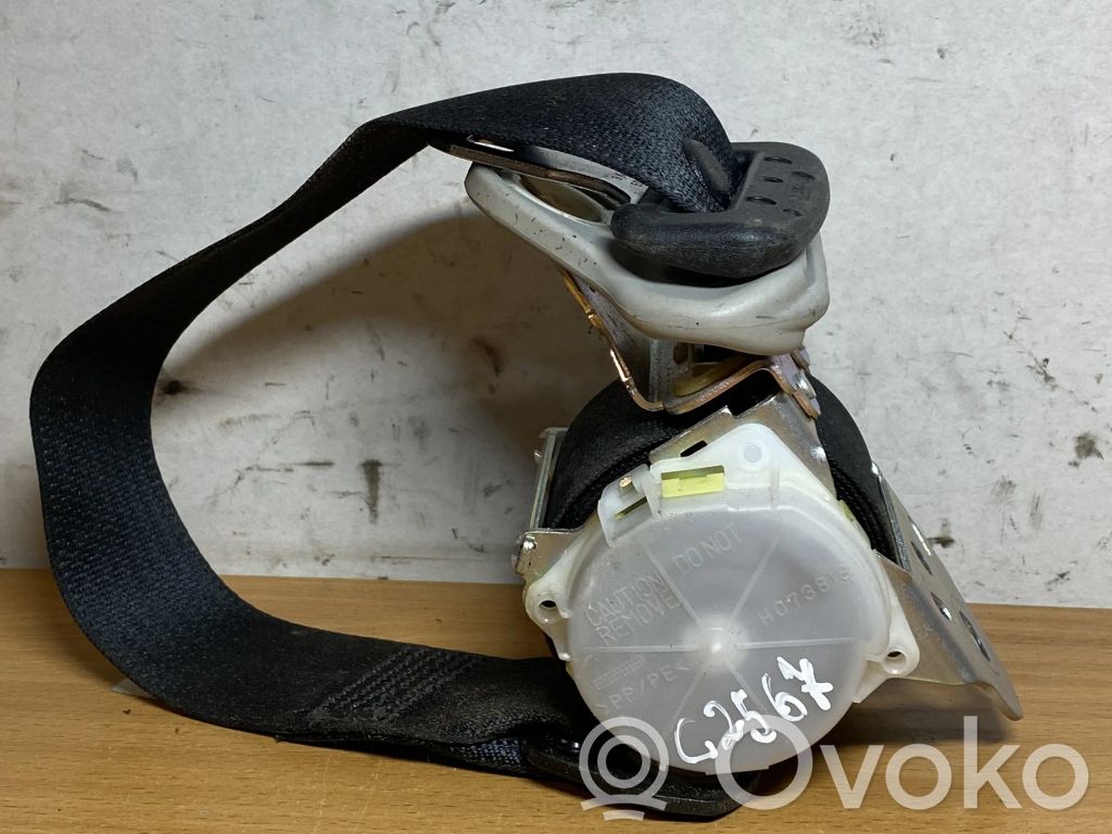 Toyota Yaris Rear seatbelt 