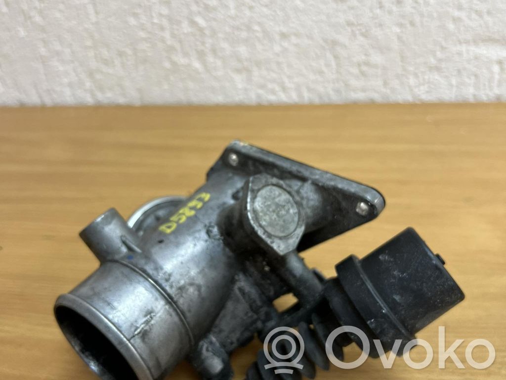 Mercedes-Benz C W203 Válvula EGR 