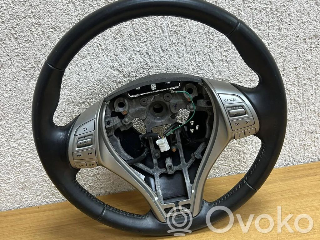 Nissan Qashqai Kierownica 