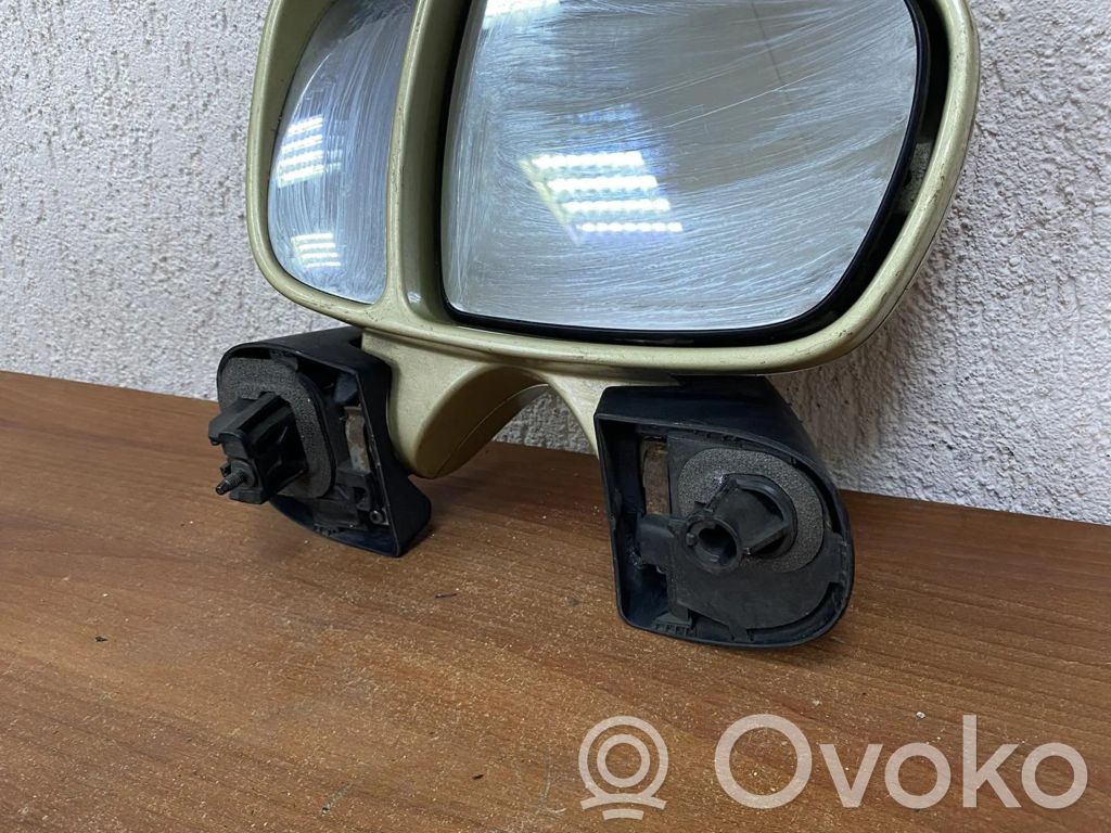 Renault Trafic II (X83) Front door electric wing mirror 
