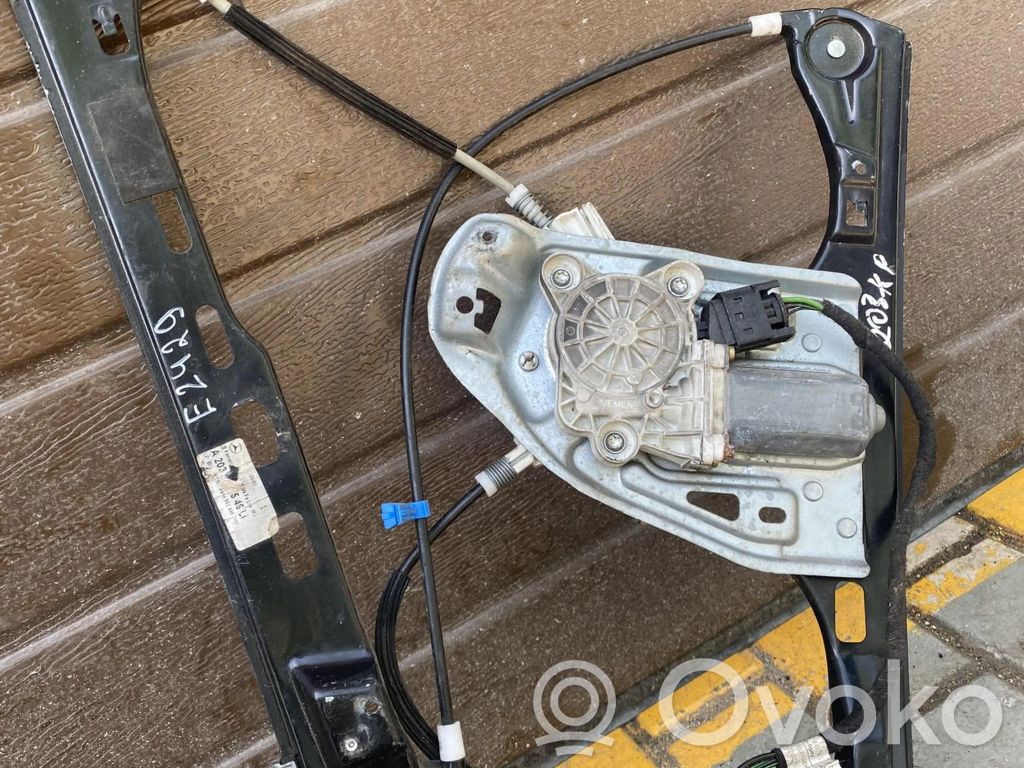 Mercedes-Benz C W203 Macara geam ușă spate cu motor 