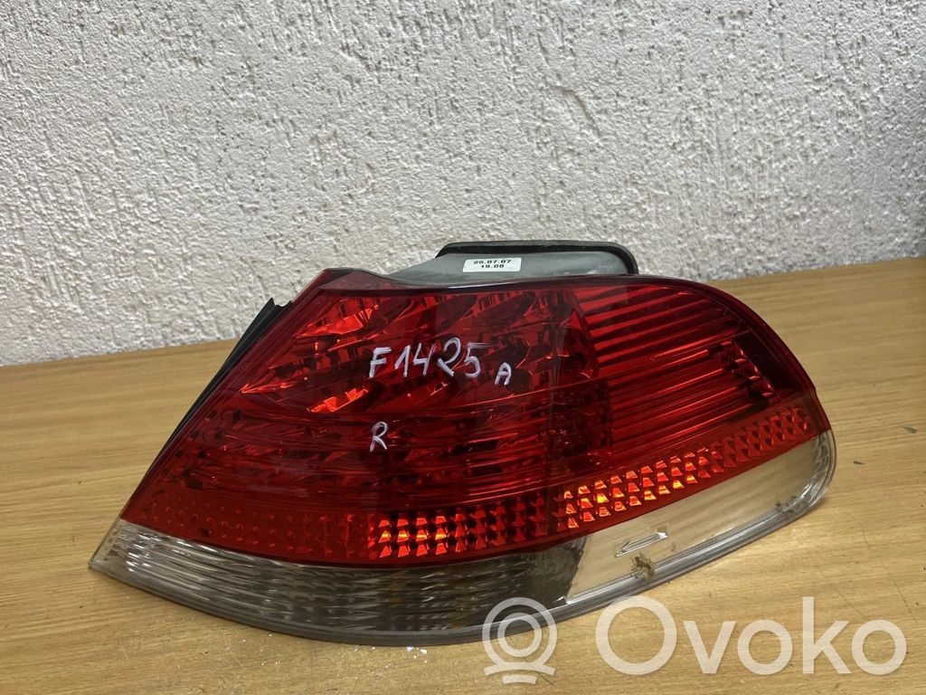 Rear/tail lights   6937236,325022,F1425