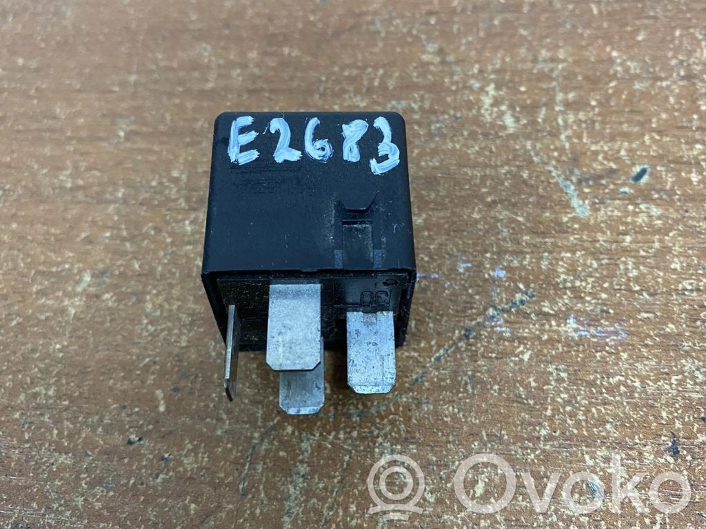 Kita rėlė   A0025421319,E2683