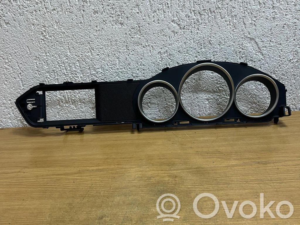 Mercedes-Benz C W204 Cornice cruscotto 