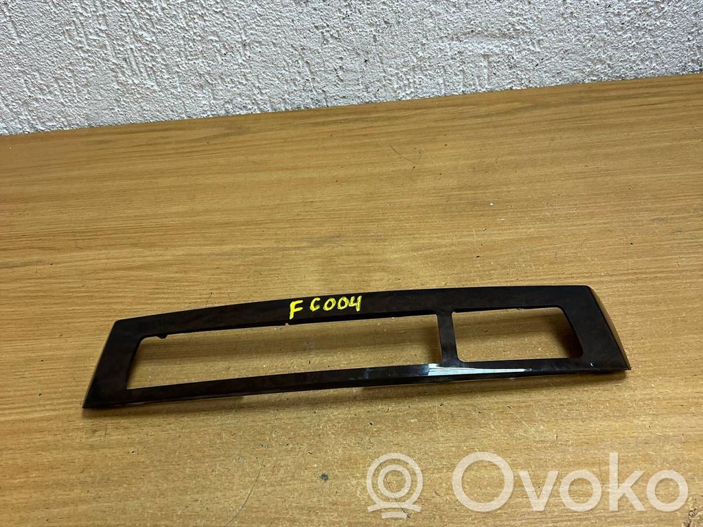 BMW 7 E65 E66 Radijos/ navigacijos apdaila 