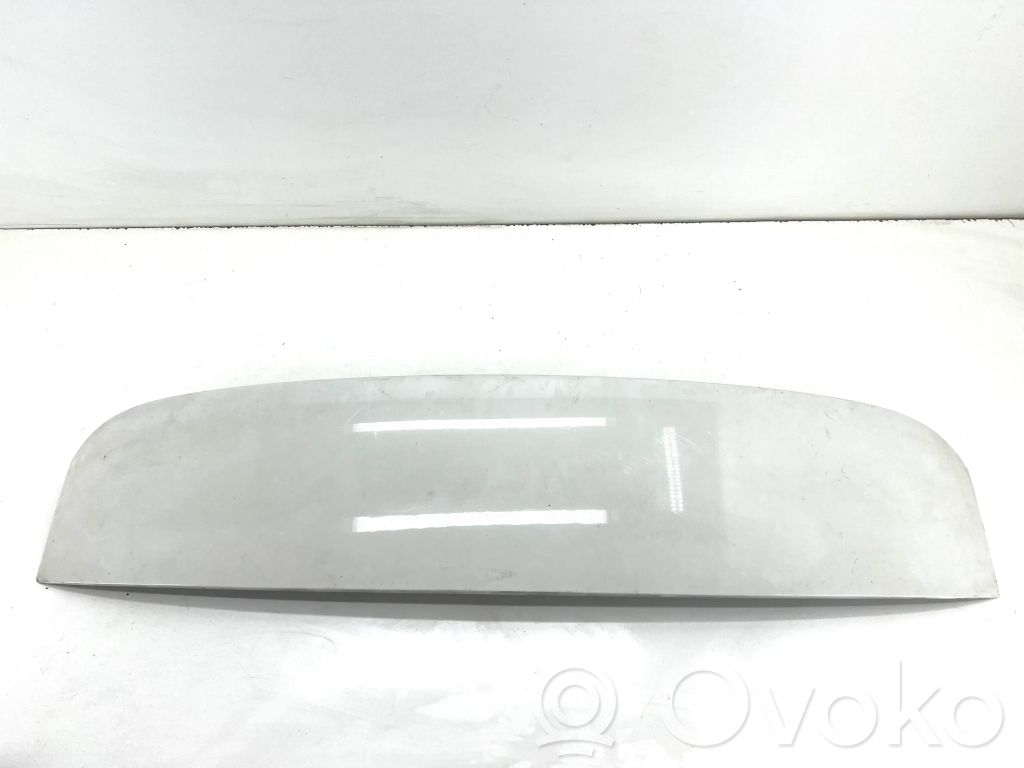 Tailgate/trunk spoiler   7167188,7127054,7167173,7152491