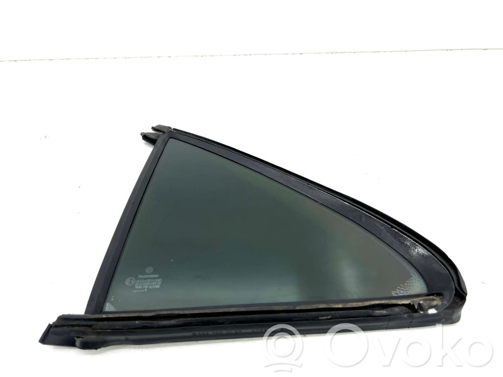 Mercedes-Benz S W220 Geam aerisire ușă spate 