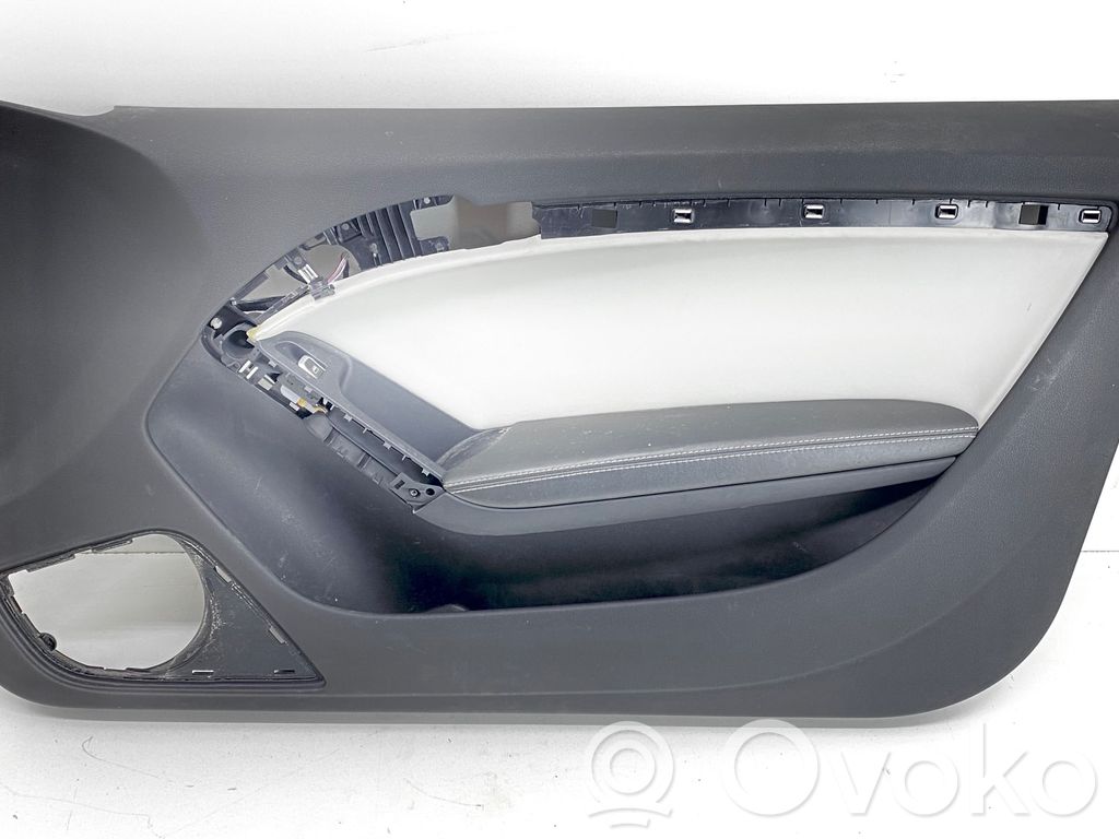 Audi A5 8T 8F Front door card panel trim 