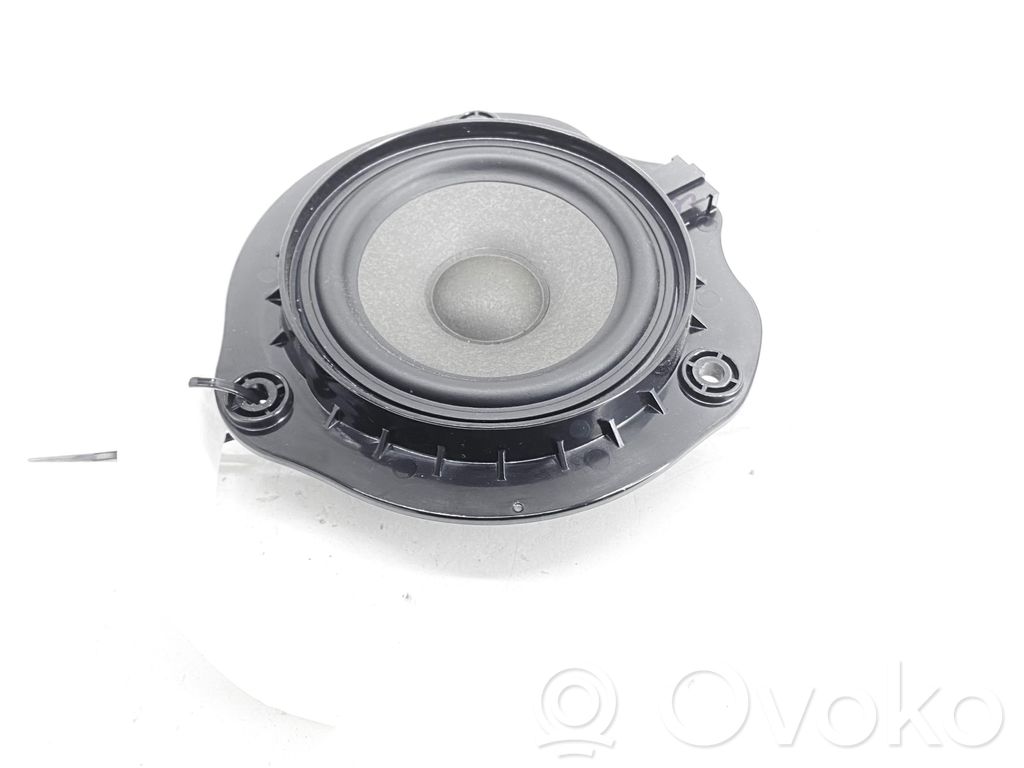 Audi A3 S3 8V Altavoz de la puerta delantera 