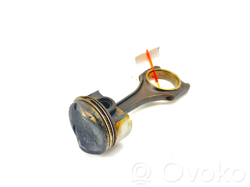 Pistón con biela   06EAF