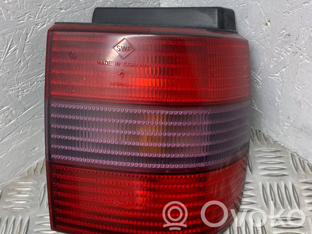 Volkswagen PASSAT B4 Lampa tylna 