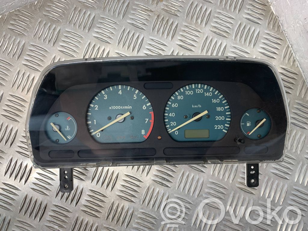 Land Rover Freelander Spidometras (prietaisų skydelis) 