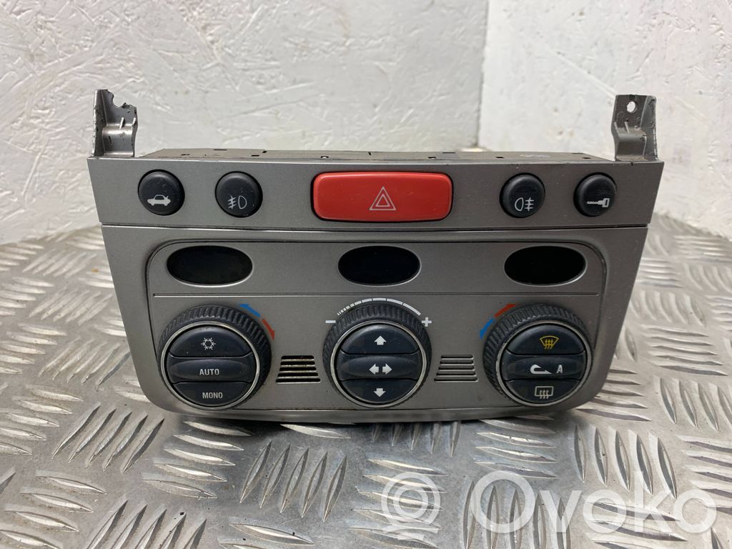 Alfa Romeo 147 Climate control unit 