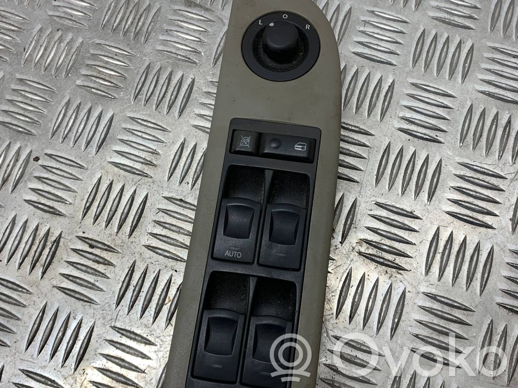 Dodge Durango Electric window control switch 