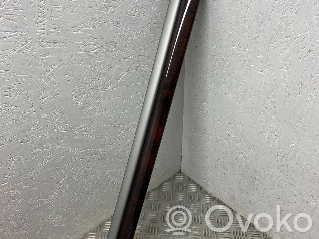 Audi A8 S8 D3 4E Listwa drzwi 