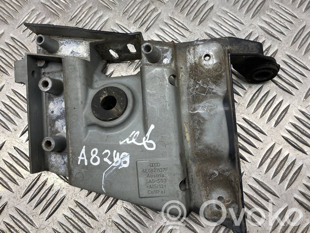 Audi A8 S8 D3 4E Soporte del parachoques delantero 