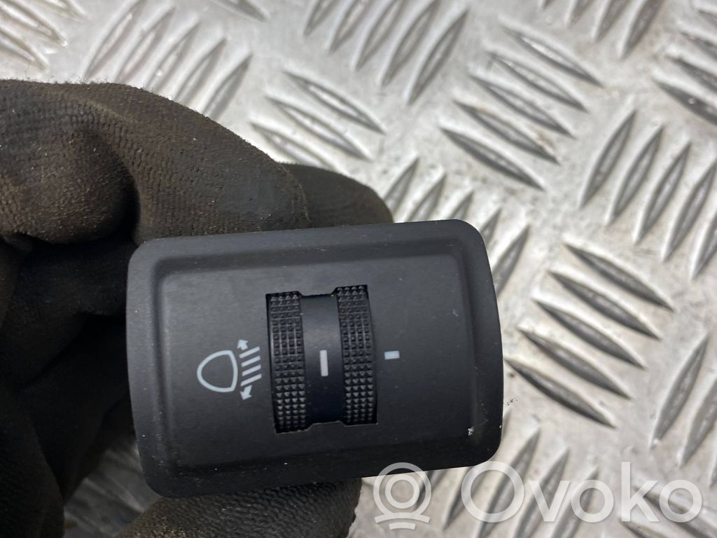 Audi A4 S4 B5 8D Headlight level height control switch 