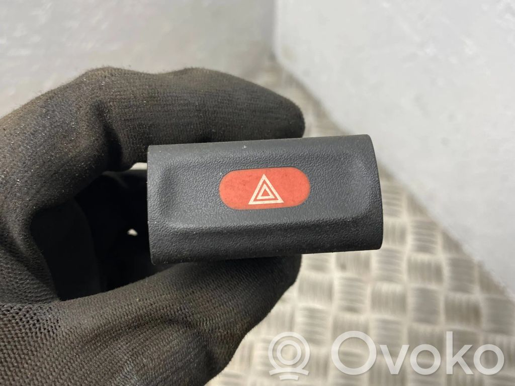 Opel Omega B1 Hazard light switch 