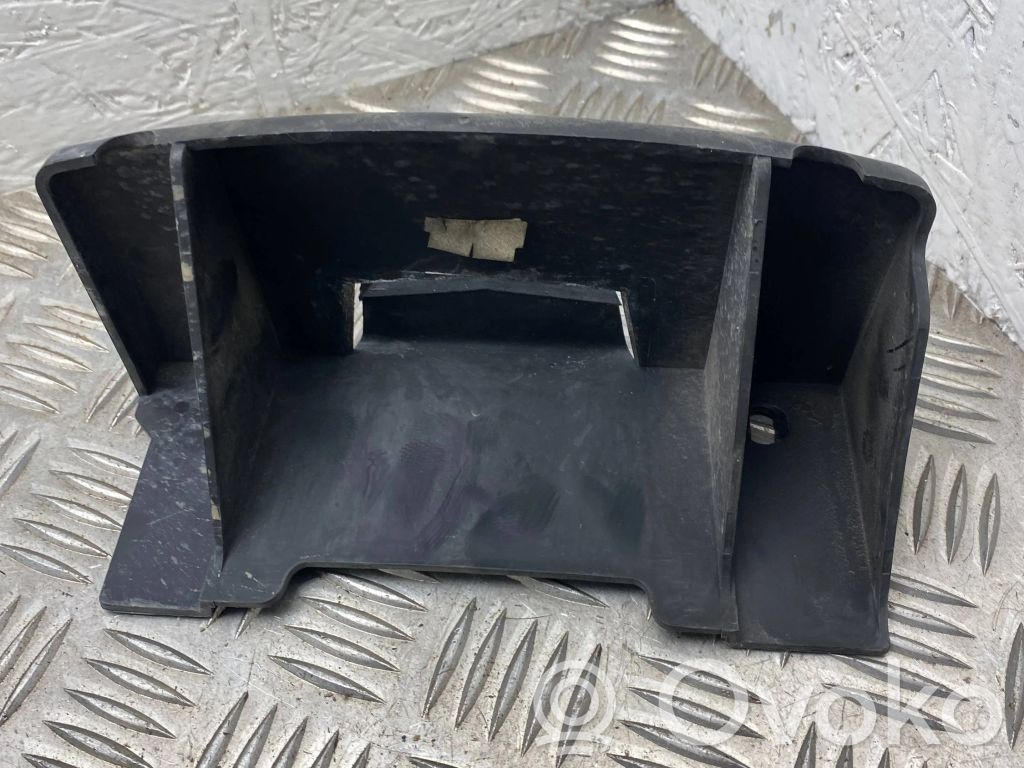 Headlight/headlamp mounting bracket