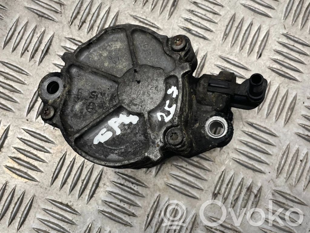 Citroen C4 I Picasso Vacuum pump 