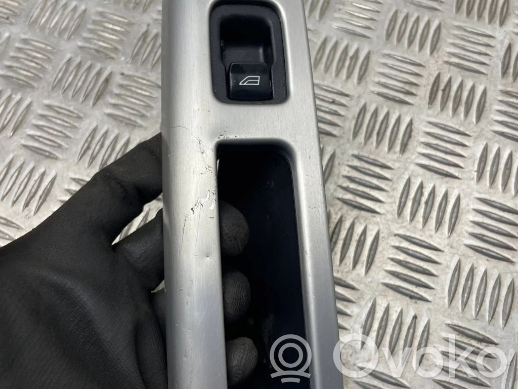 Volvo V50 Electric window control switch 